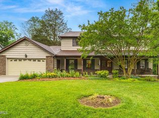 127 Chestnut Hill Rd, Oak Ridge, TN 37830