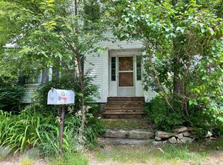 13 Bryant Rd, Tamworth, NH 03886