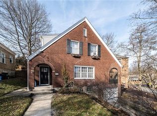 210 Arden Rd, Pittsburgh, PA 15216