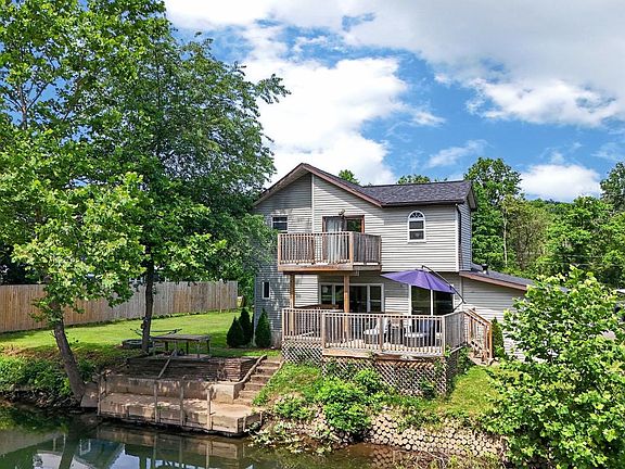5th image of 52 Cottage Ln