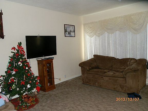 2nd image of 602 NW Avenue I