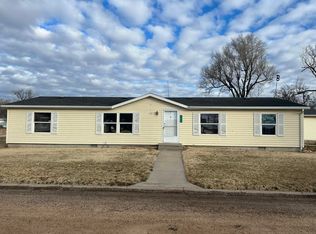 102 W Elmore Ave, Rozel, KS 67574