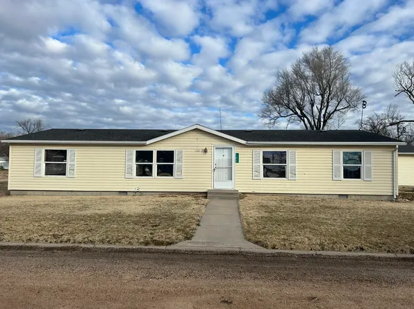 102 W Elmore Ave, Rozel, KS 67574