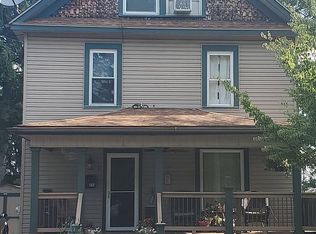 335 College Ave, Grove City, PA