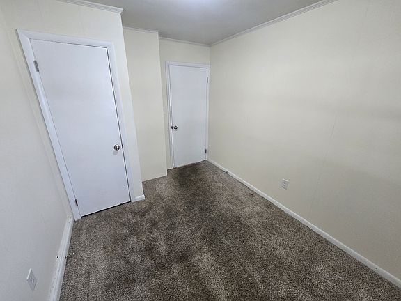 4th image of 146 Carver St