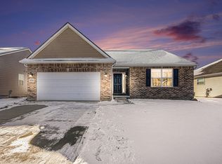 8876 Creekway Dr, Ypsilanti, MI 48197