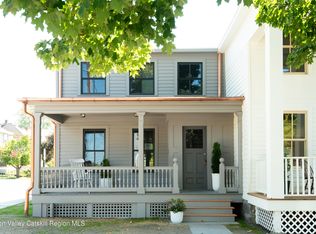 72 N N 5th Street, Hudson, NY 12534