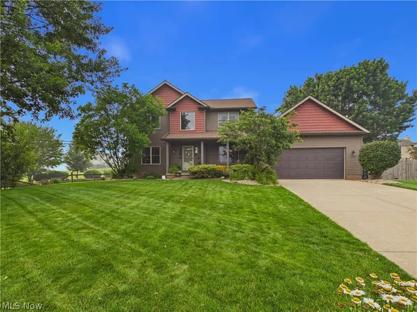 105 Rodeo Cir, Louisville, OH 44641