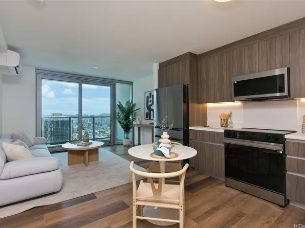 1515 Liona St #3905, Honolulu, HI 96814