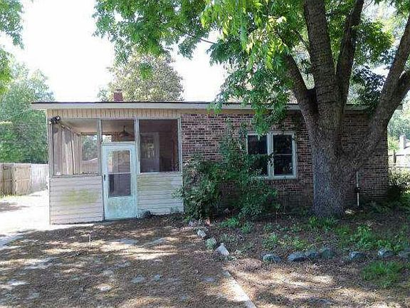 2nd image of 21 Vernon Dr