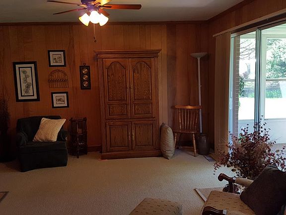 4th image of 141 Fairview Dr