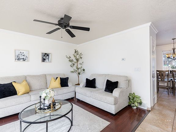 5th image of 2264 N Hollow Cir