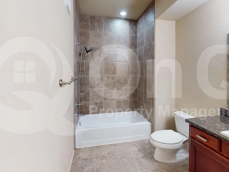 2550 E River Rd #5302 — Photo 12