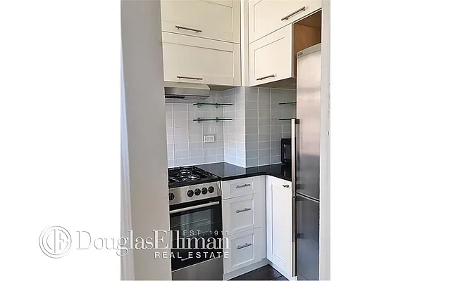 Sold by Douglas Elliman | media 4