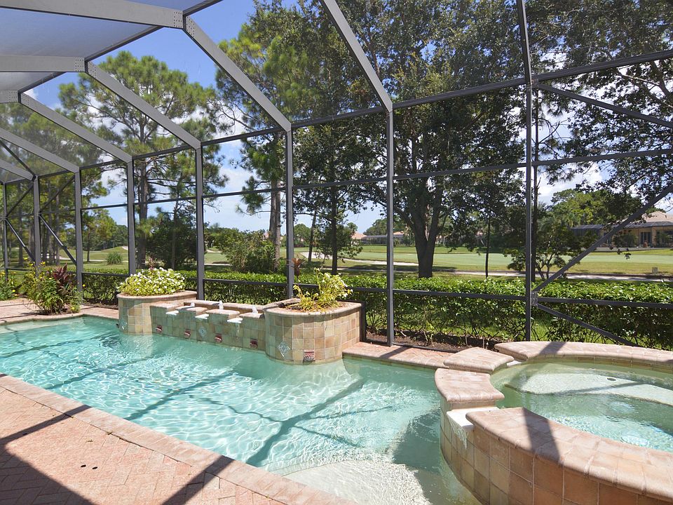 1st image of 9421 Briarcliff Trce