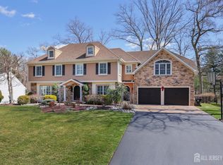 12 Gloucester Ct, East Brunswick, NJ