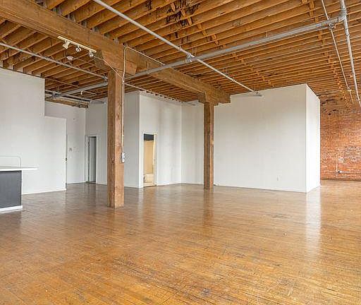 5th image of 1301 W Lafayette Blvd