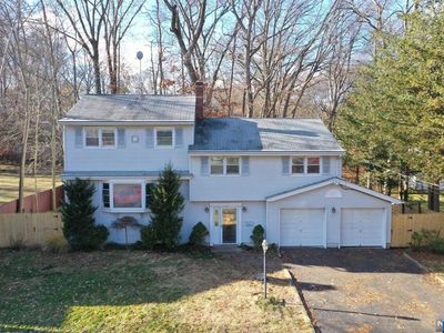 365 Bradley Ave, Northvale, NJ, 07647