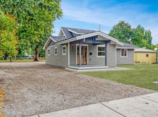 921 Columbia Ave, Whitefish, MT 59937