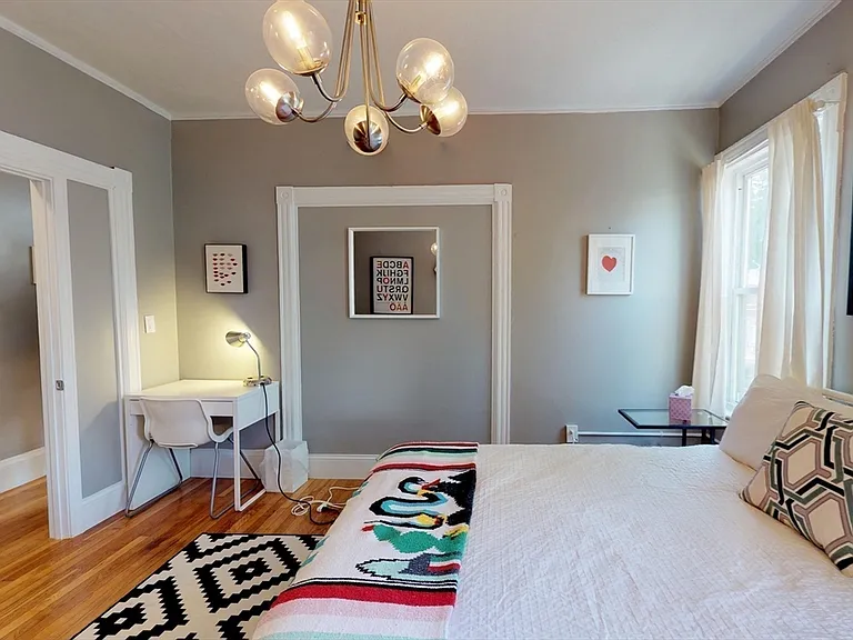 15 Draper St #2 — Photo 11