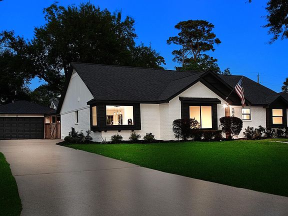 4th image of 19410 Craigchester Ln
