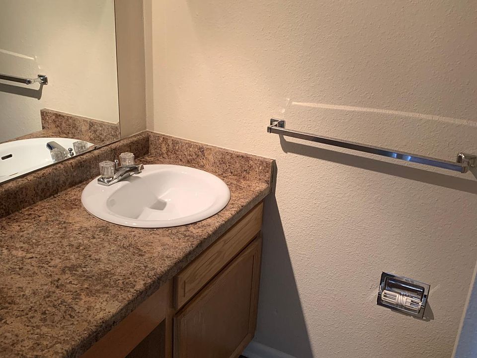 Downstairs Half Bathroom.