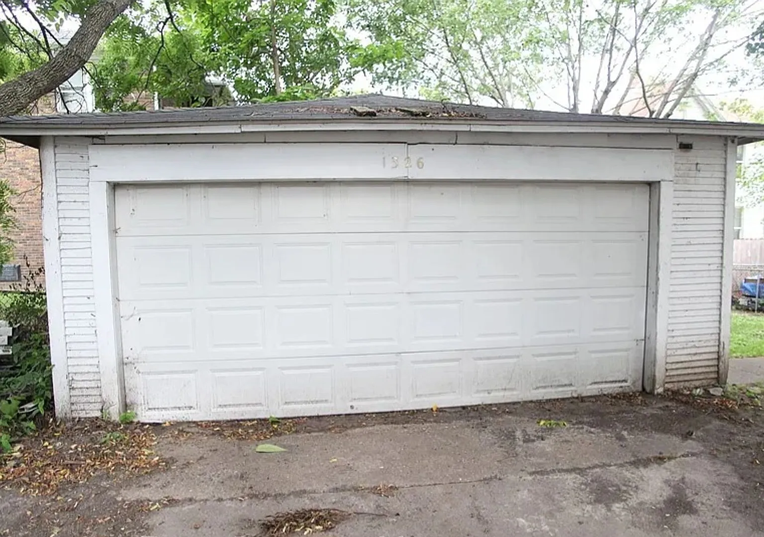 Large house — Photo 4
