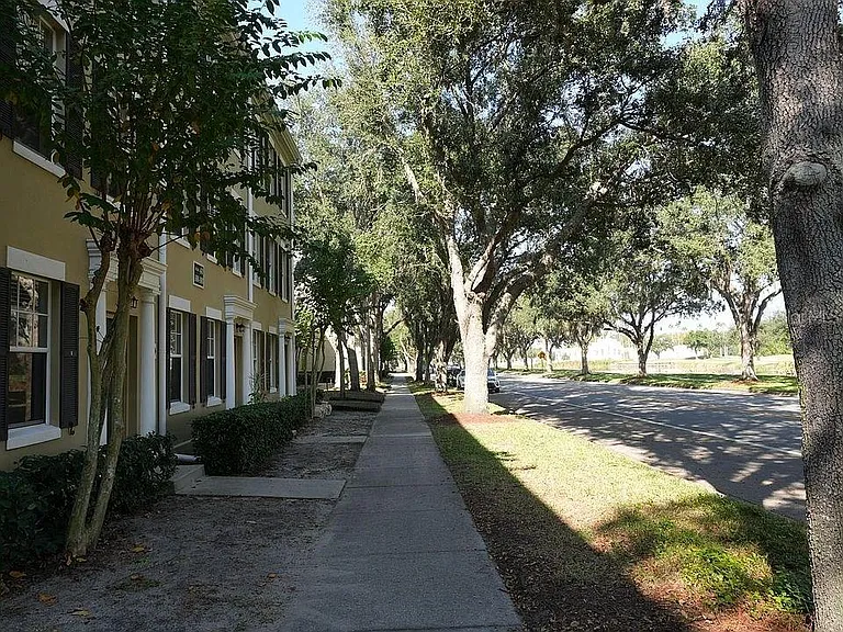 1004 Waterside Dr #1004 — Photo 40