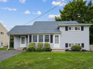 30 Oxford Rd, East Brunswick, NJ 08816