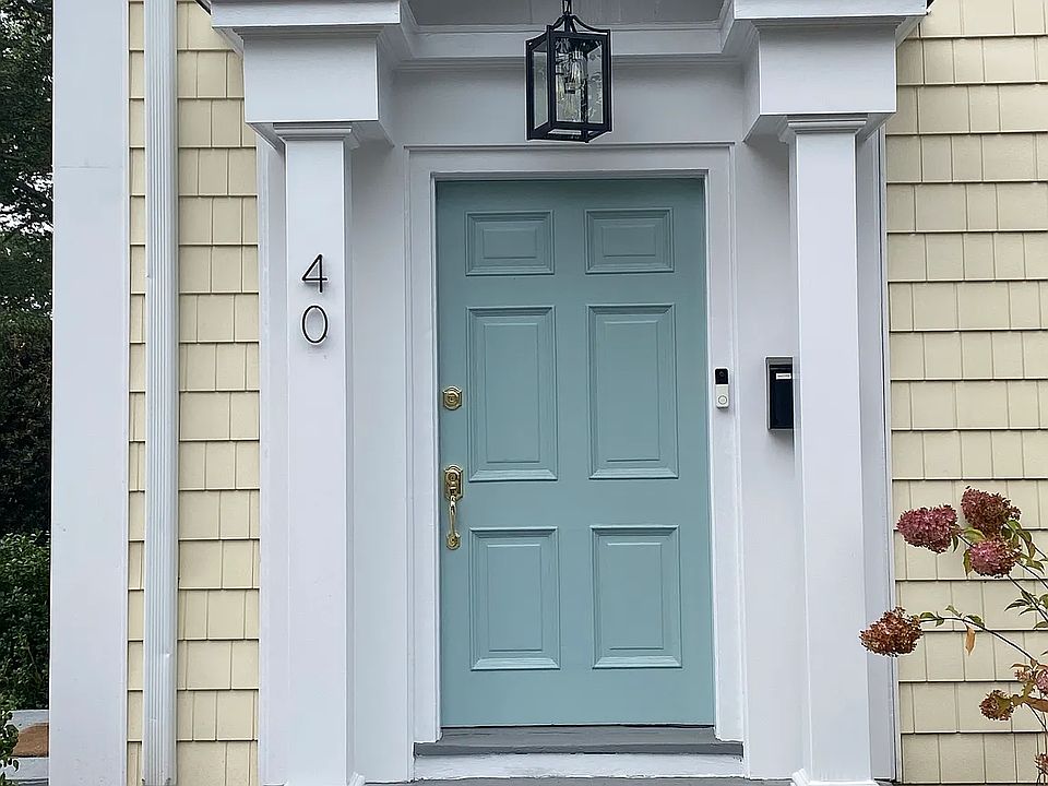 2nd image of 40 E Maple St #1