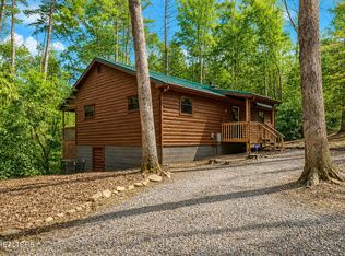 3386 Rocky Ridge Rd, Cosby, TN 37722