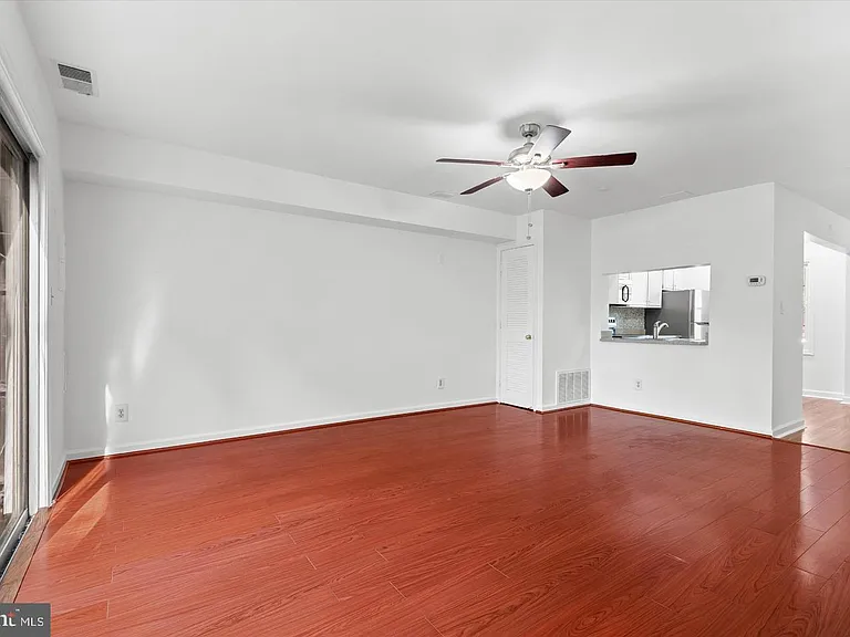 8123 Kingsway Ct #268 — Photo 12