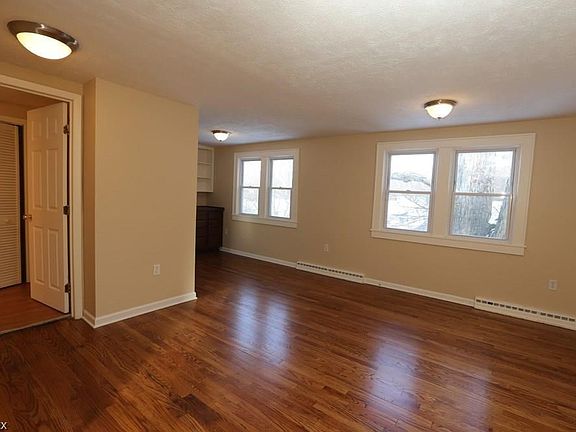 5th image of 507 Greenwood Ave