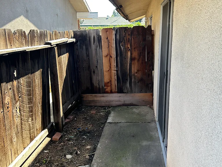 959 Minnewawa Ave #102 — Photo 9