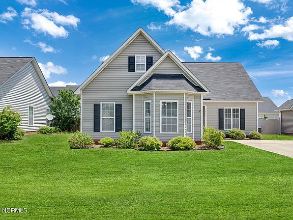 2nd image of 3825 St Augustine Drive
