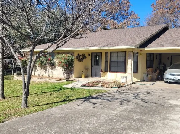 7470 Red Bud Ln, Fort Worth, TX 76135