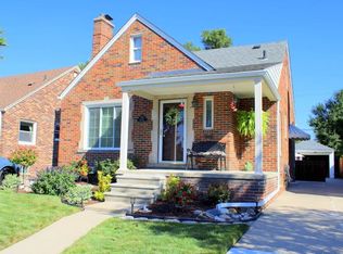 922 New York Ave, Lincoln Park, MI 48146