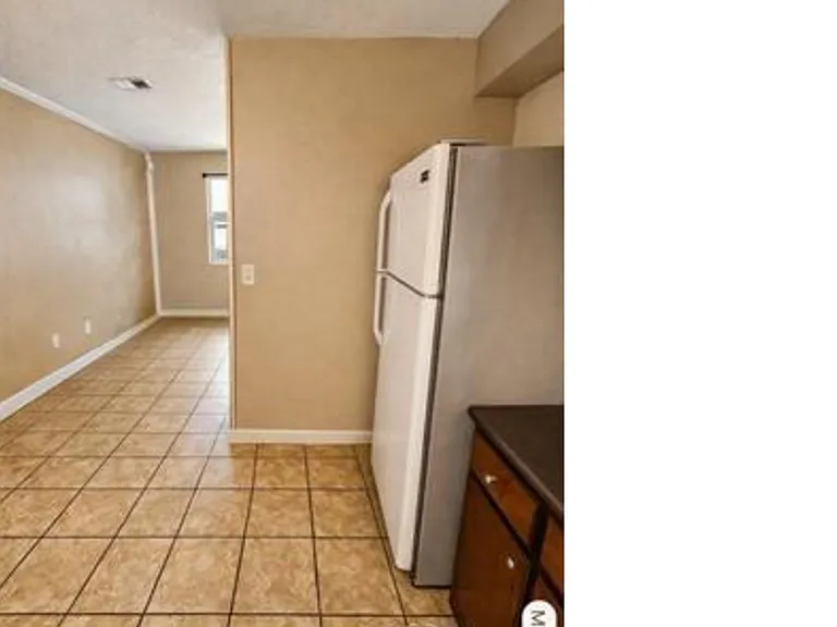 7240 Hilburn Rd #E2 — Photo 4