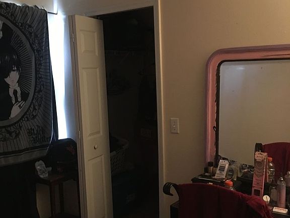 5th image of 234 Belvoir Dr