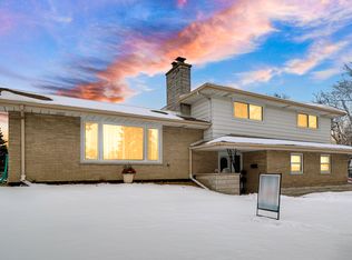 17269 Bernadine St, Lansing, IL 60438