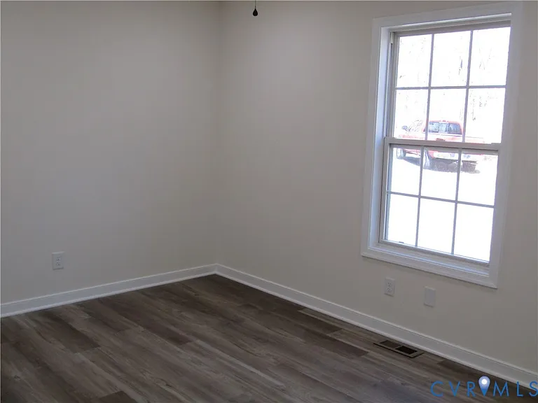 5705 Community House Rd — Photo 16