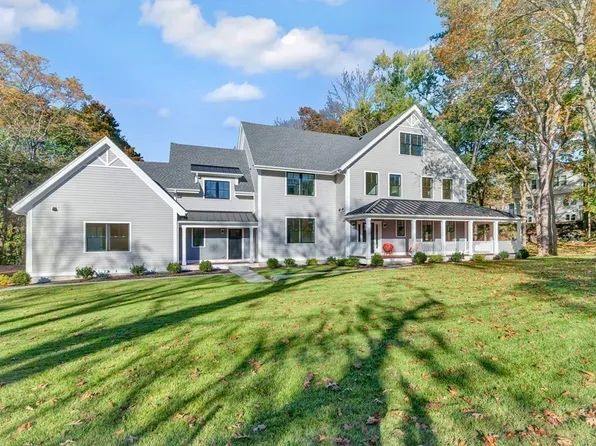 162 Vine St, Lexington, MA 02420