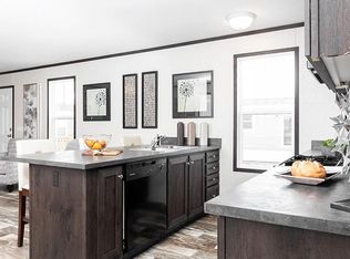 341 Hidden Pine Rd #341, Flint, MI 48506