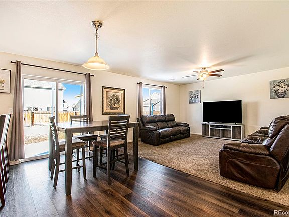 4th image of 47375 Lilac Avenue