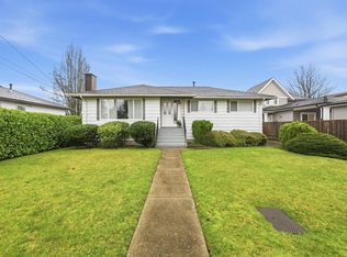 474 Dixon St, New Westminster, BC V3L 3H5