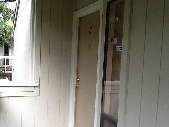 2nd image of 990 Kiely Blvd Unit C