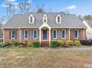 5020 Allanbrooke Ln, Fuquay Varina, NC 27526