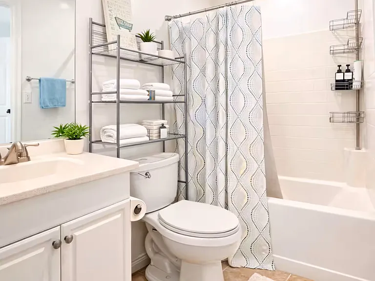 2111 W Avenue P8 — Photo 10