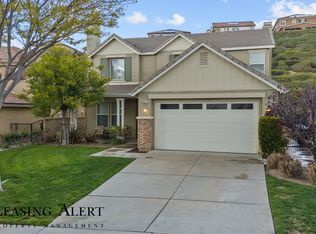 19675 Mathilde Ln, Saugus, CA 91350