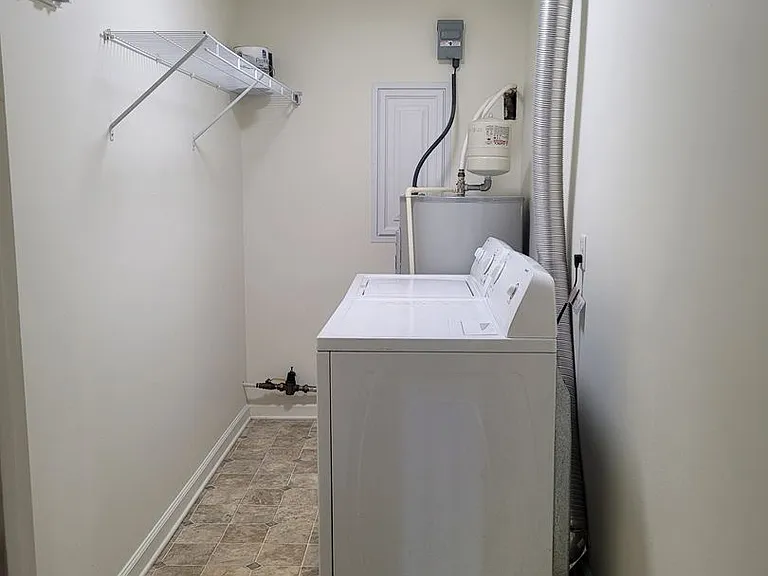 1415 Doron Dr #3A — Photo 11